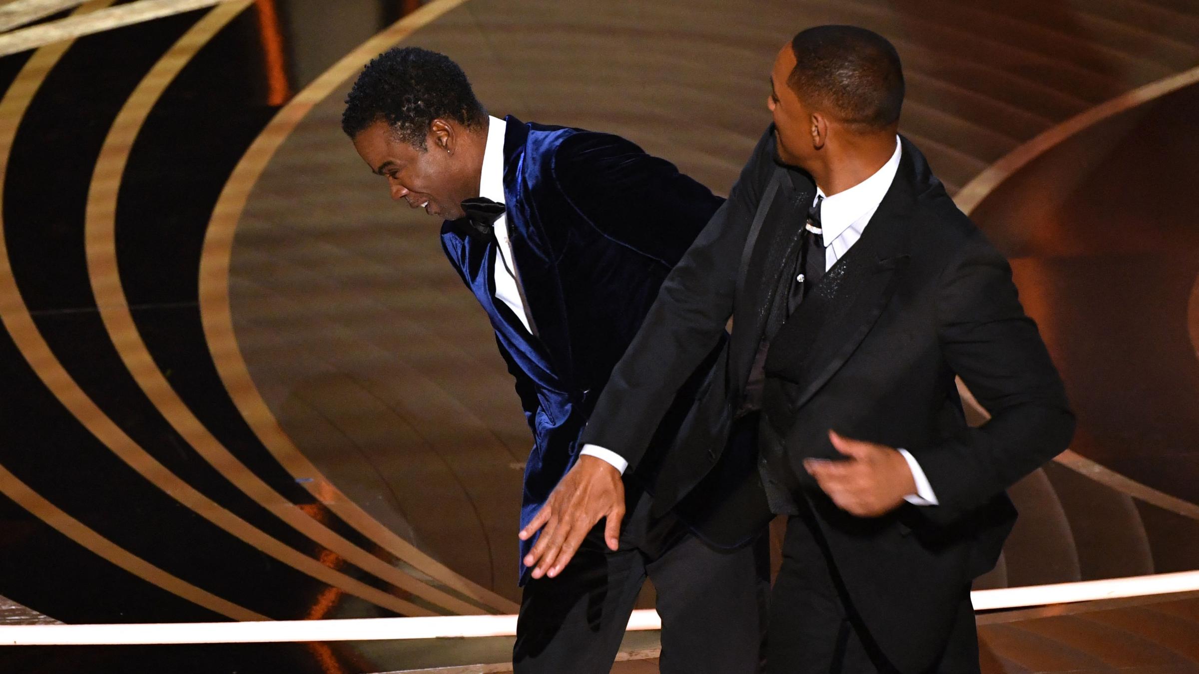 "Keep My Wifes Name Out Of Your Fking Mouth!" Will Smith Hits Chris ...